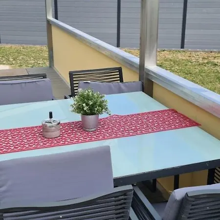 Mobilheim Neptunblick 6 Pers 3 Schlafzimmer * Elmenhorst/Lichtenhagen